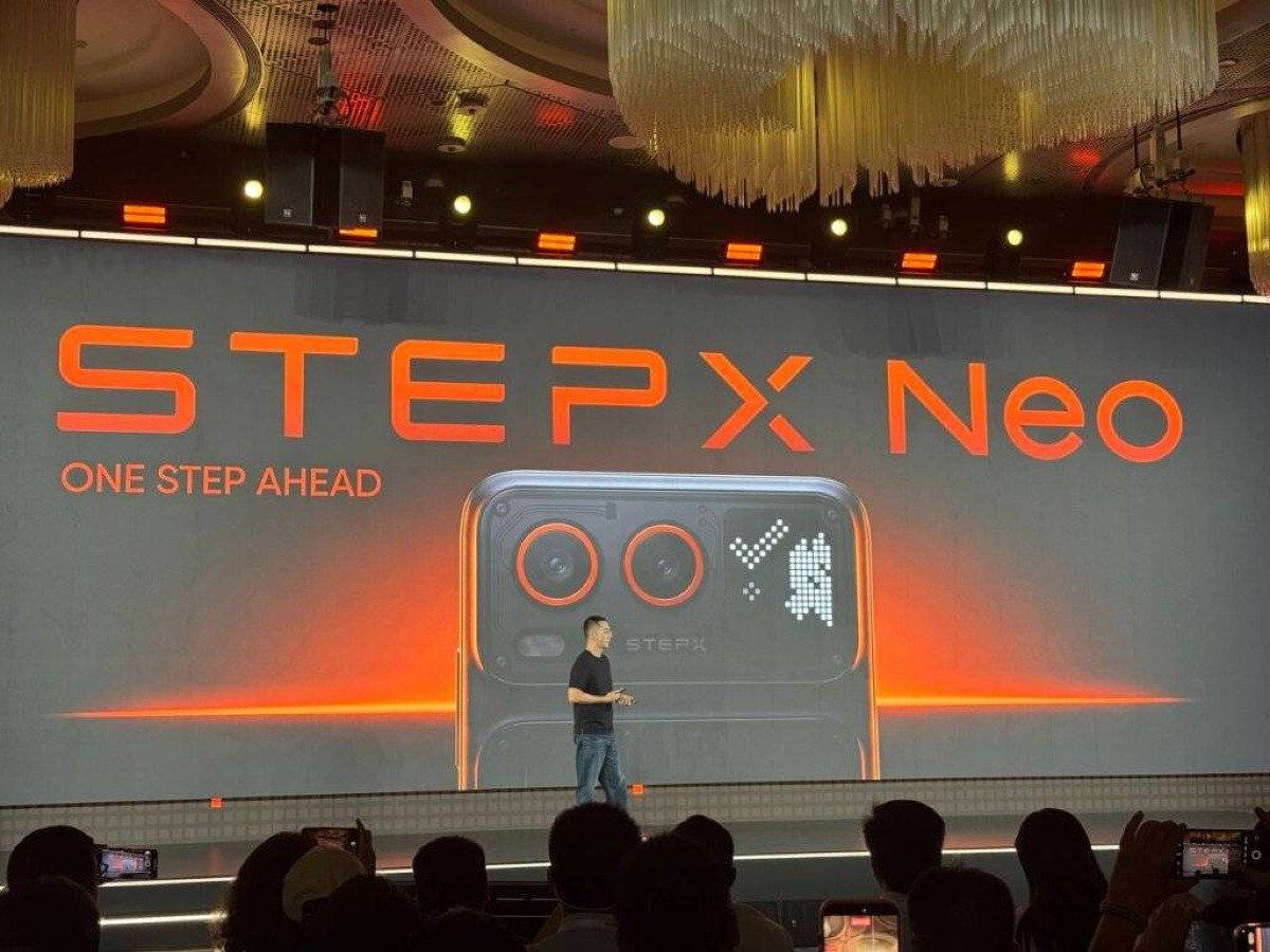 StepX Neo: The World's First Agentic Phone Is Already Here — And It Wasn't Made by OpenAI