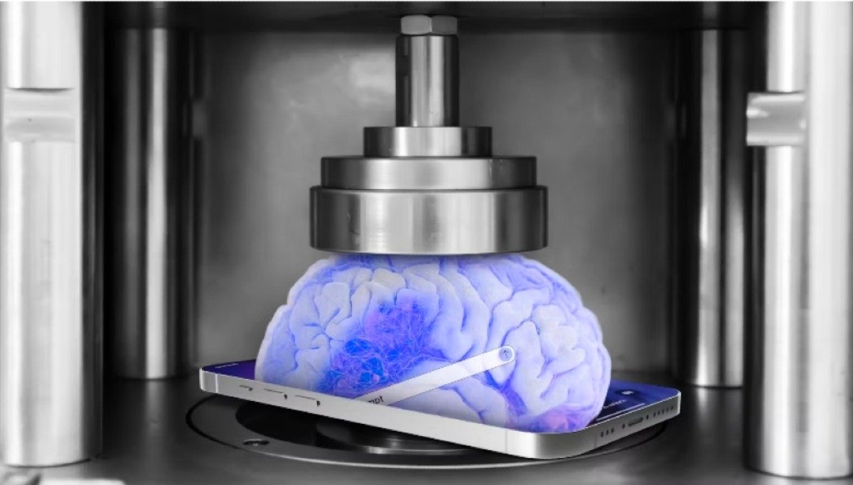 Bonsai 27B: The First Frontier-Class LLM That Runs on Your Phone